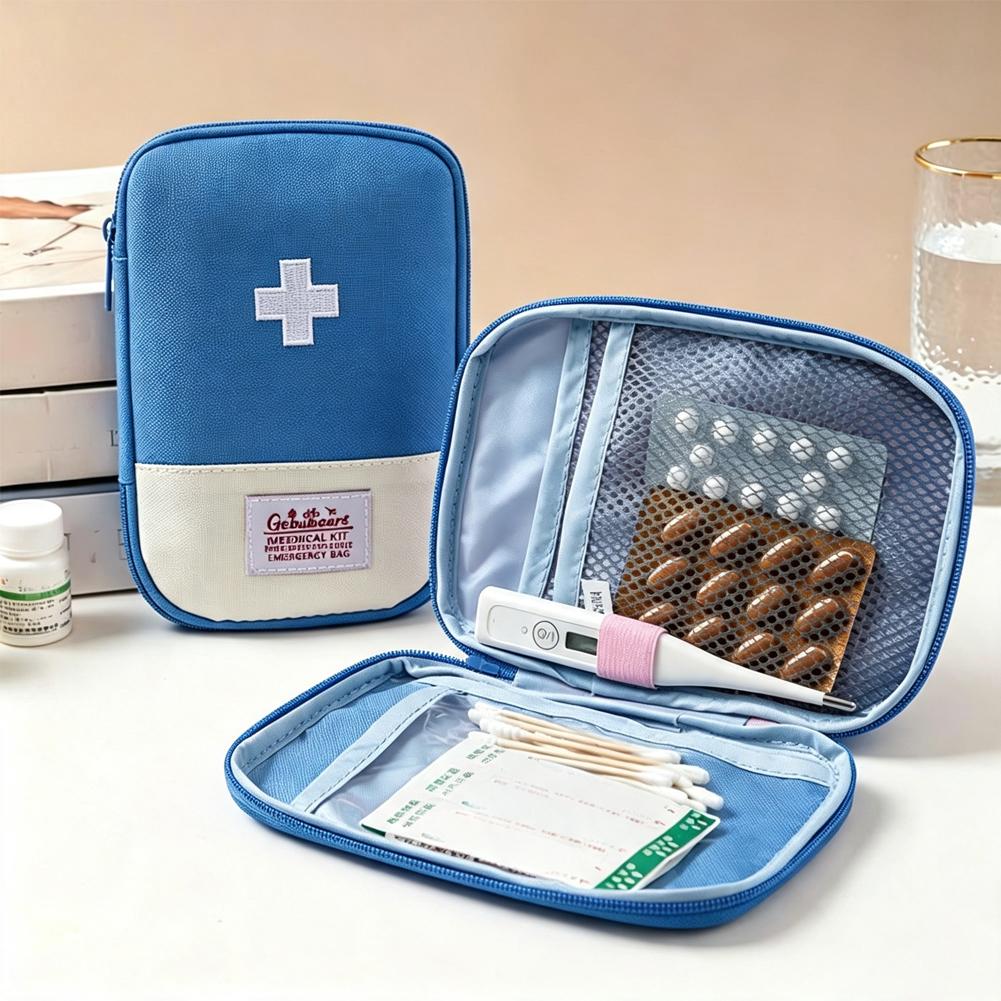 Duża, przenośna torba na aptec – First Aid Kit recenzja i cena